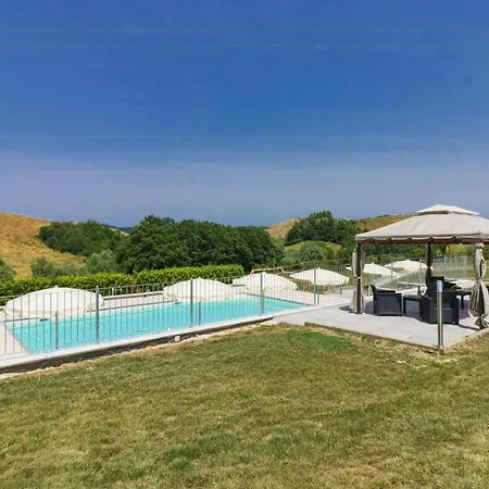 Lovely With Pool In Chianti